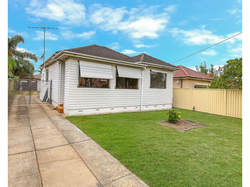 68 Augusta Street, Punchbowl NSW 2196