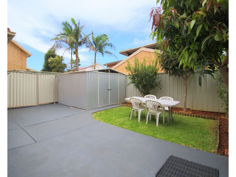 5/19 Balmoral Crescent, Georges Hall NSW 2198