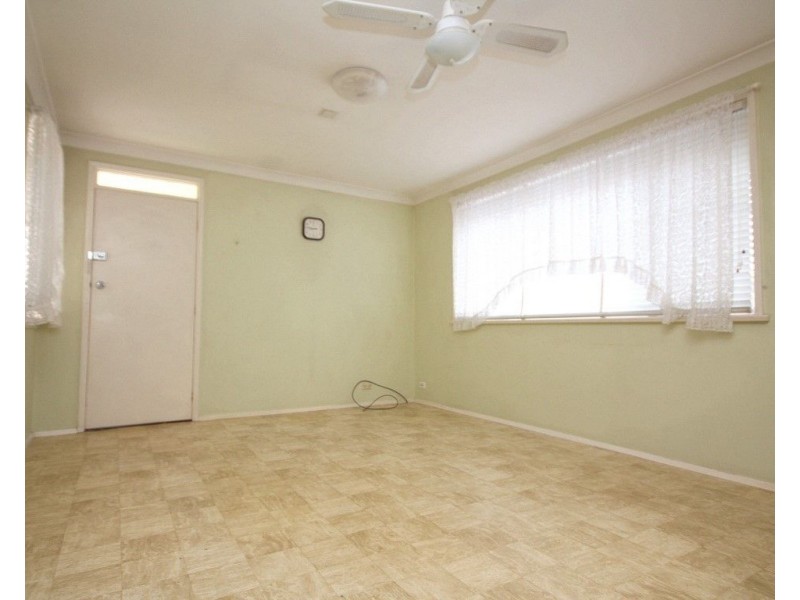 17 Enid Avenue, Roselands NSW 2196