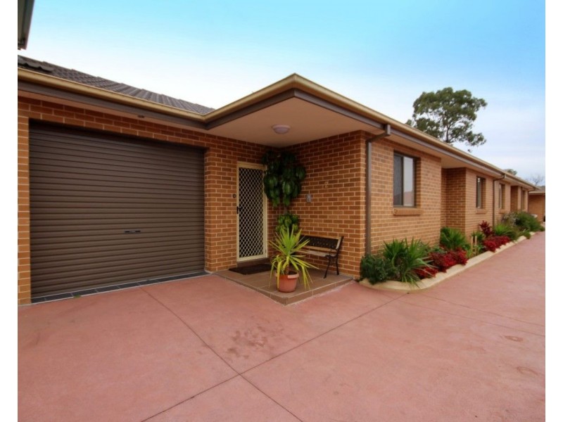 2/117 Brunker Road, Yagoona NSW 2199