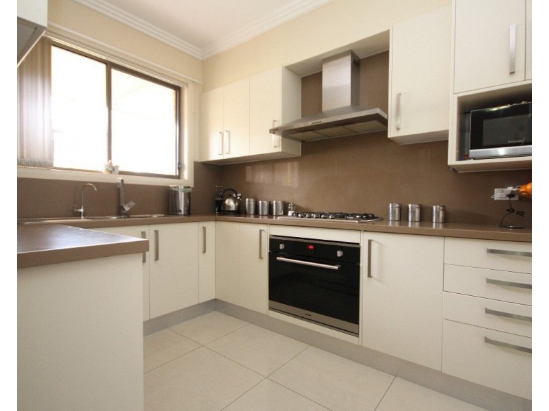 2/117 Brunker Road, Yagoona NSW 2199