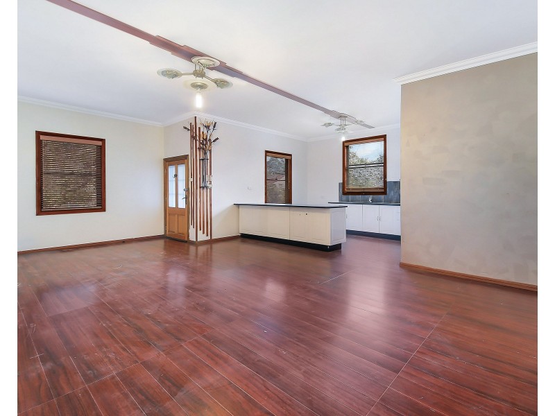 185 Greenacre Road, Bankstown NSW 2200