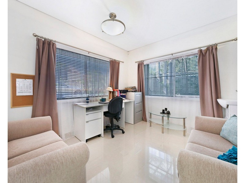 272 Waterloo Road, Greenacre NSW 2190