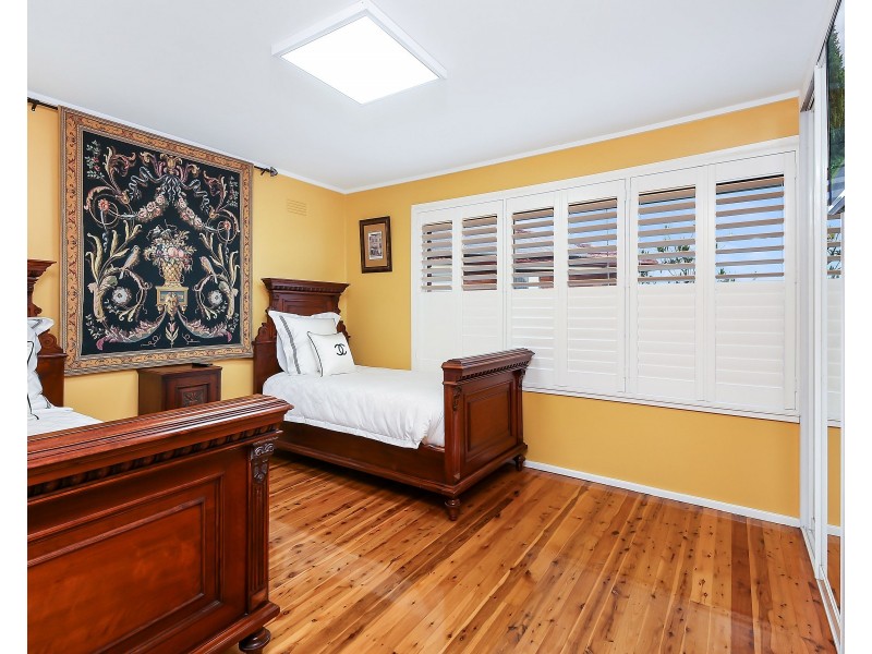 11 Boxley Crescent, Bankstown NSW 2200