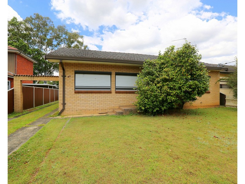 49 McCrossin Avenue, Birrong NSW 2143
