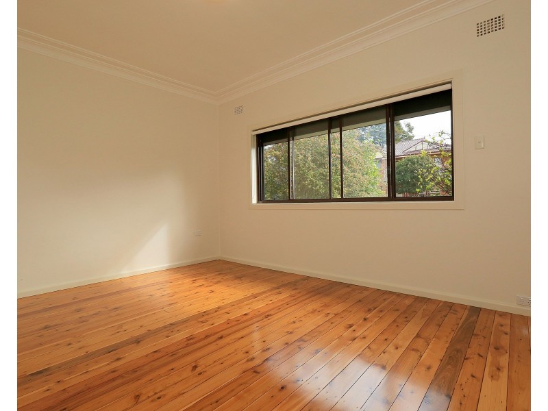 49 McCrossin Avenue, Birrong NSW 2143