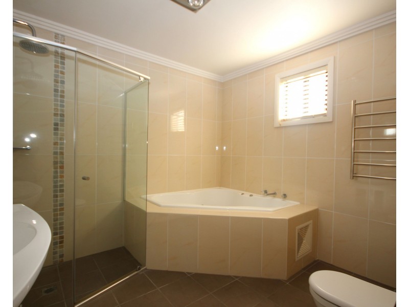 22A Allawah Avenue, Sefton NSW 2162