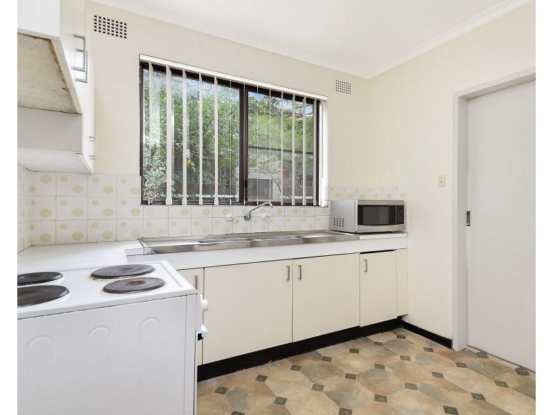 11/71 Castlereagh Street, Liverpool NSW 2170