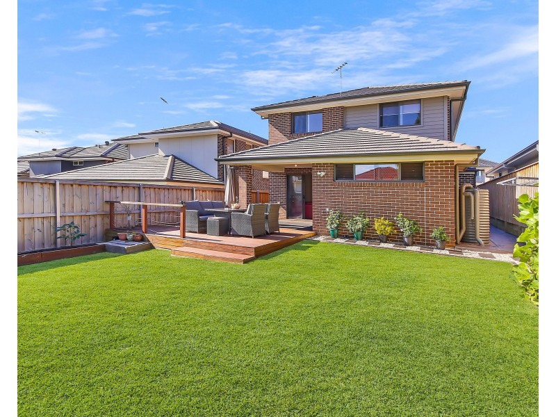 49 Jones Avenue, Potts Hill NSW 2143