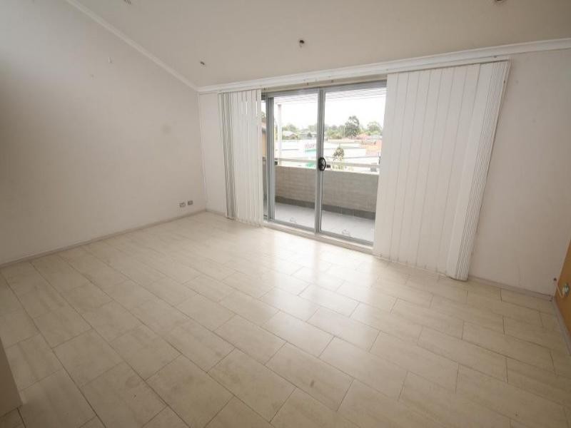 B16/19-29 Marco Avenue, Revesby Heights NSW 2212