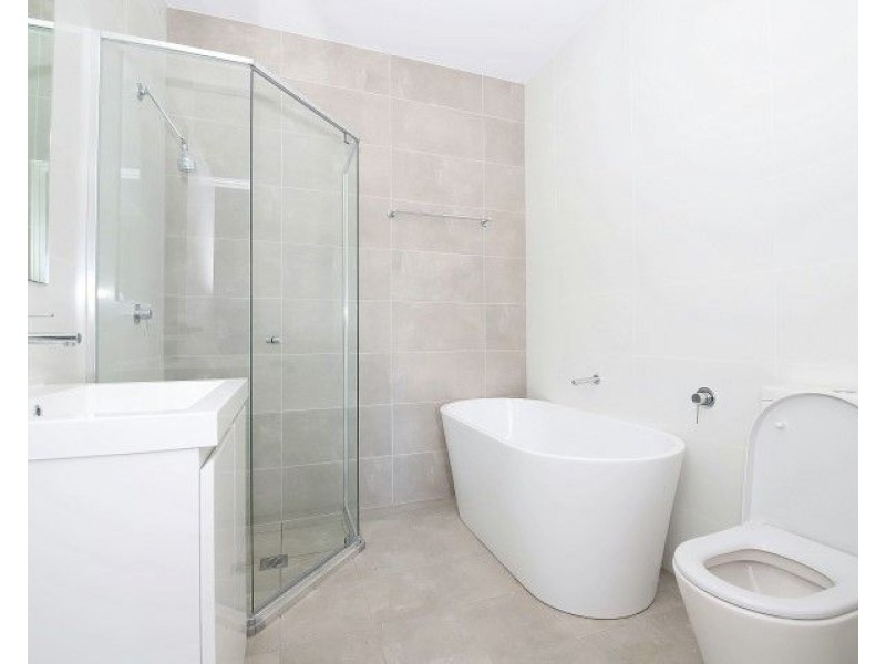 1/122 Hunter Street, Condell Park NSW 2200