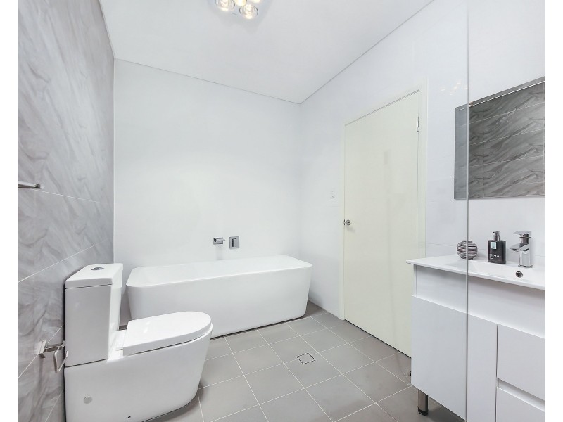 77A Cann Street, Bass Hill NSW 2197