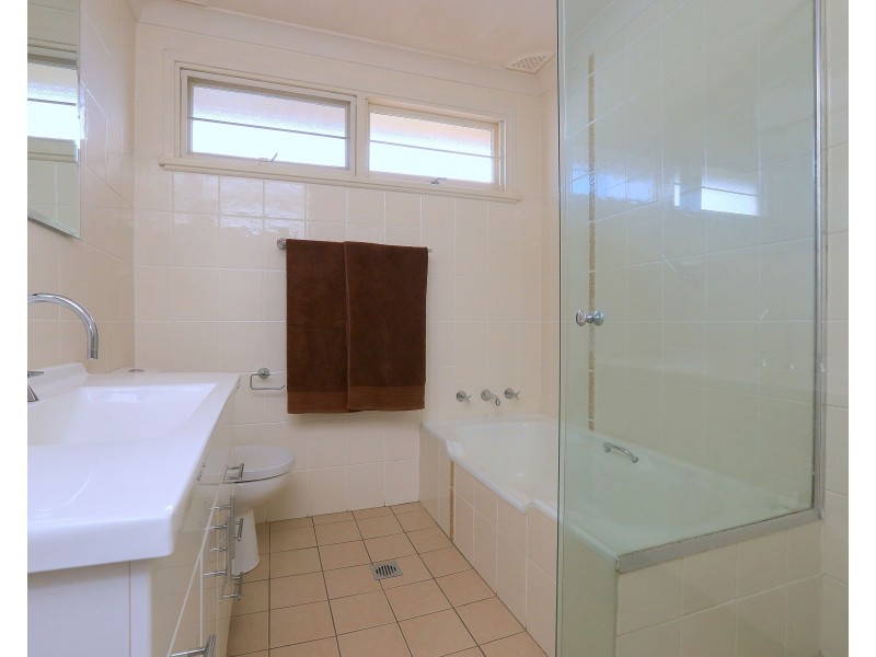 32A Gleeson Avenue, Condell Park NSW 2200