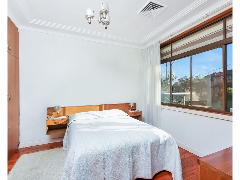 163 Hillcrest Avenue, Greenacre NSW 2190