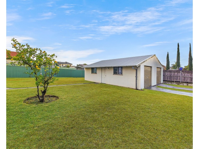 287 Roberts Road, Greenacre NSW 2190
