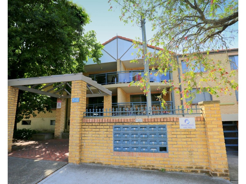 19/1-5 Bungalow Crescent, Bankstown NSW 2200
