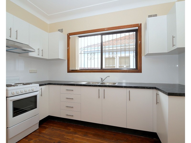 10 Grevillea Road, Chester Hill NSW 2162