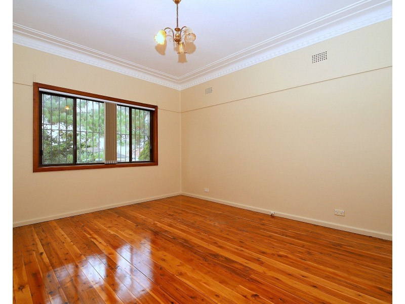 10 Grevillea Road, Chester Hill NSW 2162