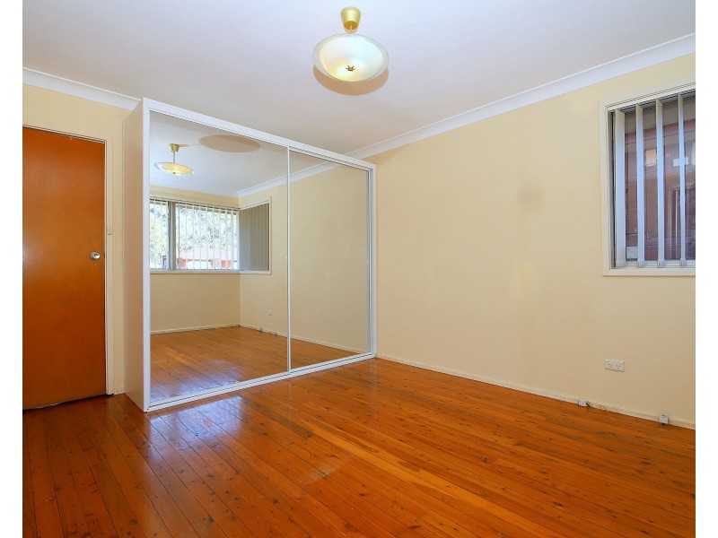 156 Flinders Road, Georges Hall NSW 2198