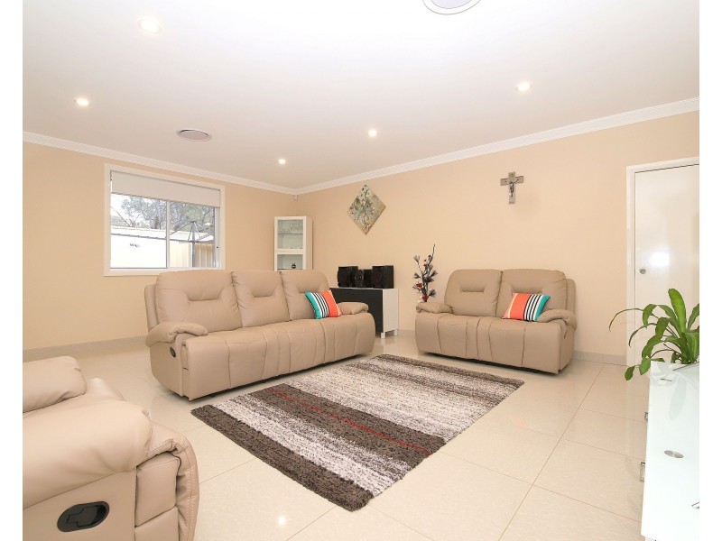 7/155 Rawson Road, Greenacre NSW 2190