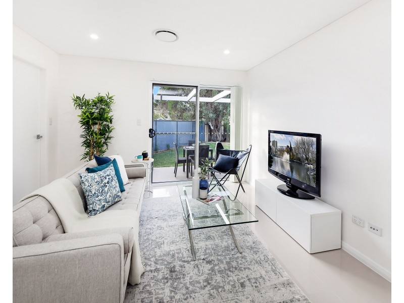 4, 5 & 6/2-4 Rawson Road, Greenacre NSW 2190