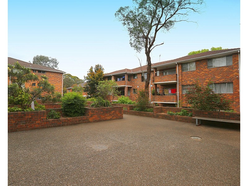 7/30-34 Sir Joseph Banks Street, Bankstown NSW 2200