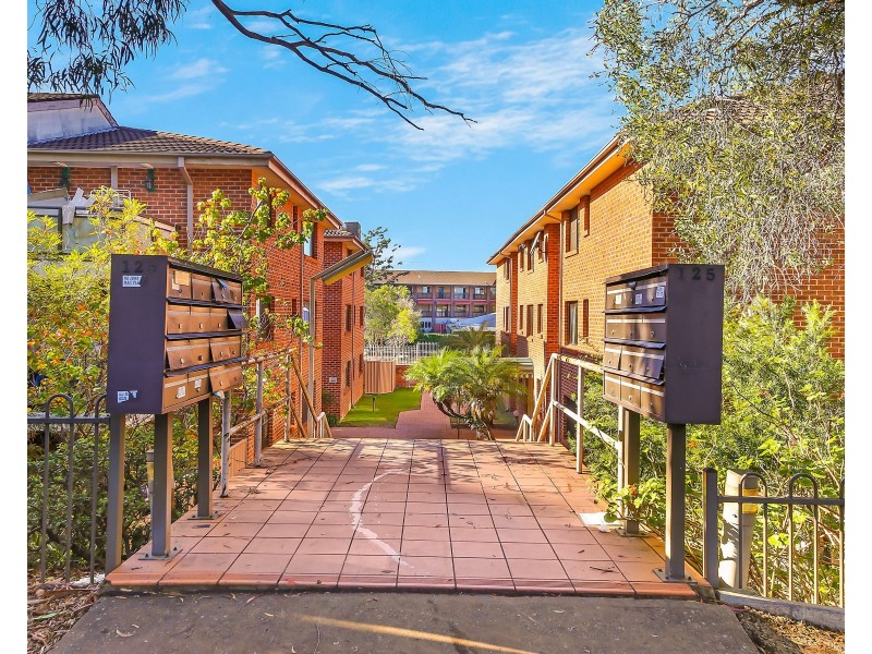 25/125 Meredith Street, Bankstown NSW 2200