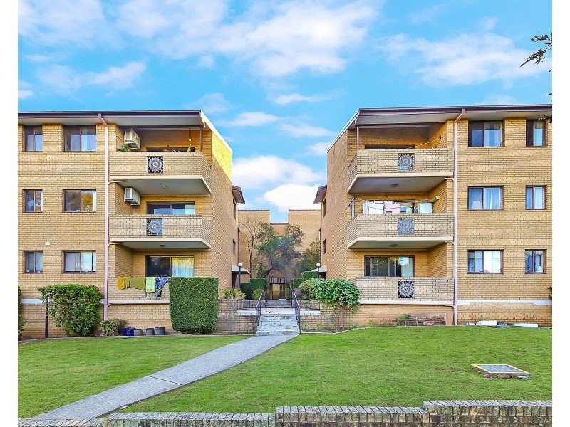 17/28 Weigand Avenue, Bankstown NSW 2200