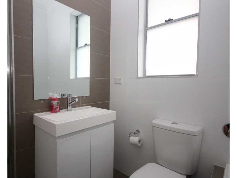 2/56 Marshall Street, Bankstown NSW 2200