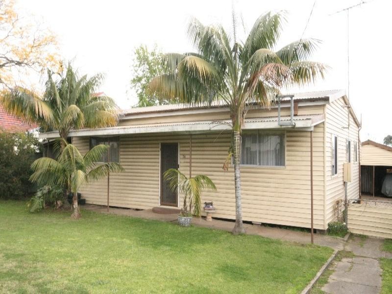 74 Simmat Avenue, Condell Park NSW 2200