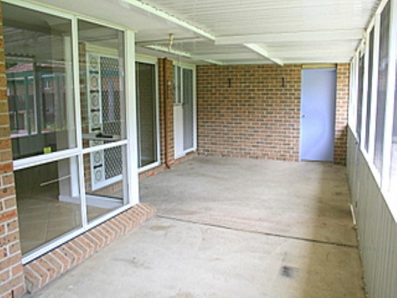 18 Rabaul Road, Georges Hall NSW 2198