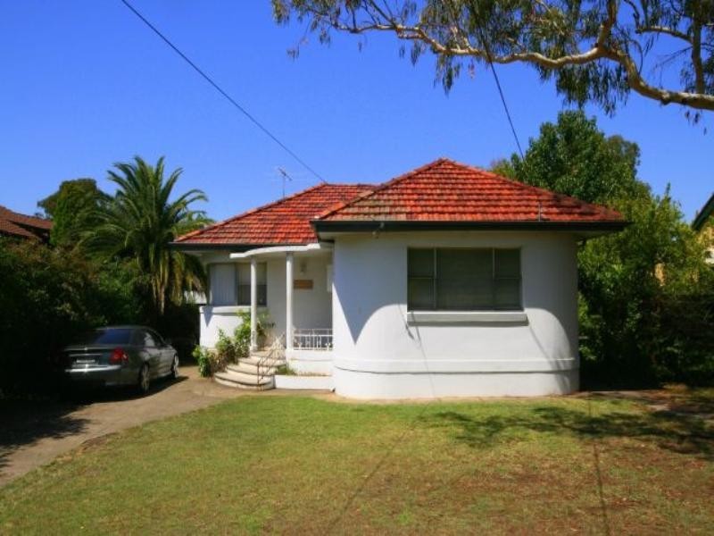 5 Resthaven Road, Bankstown NSW 2200