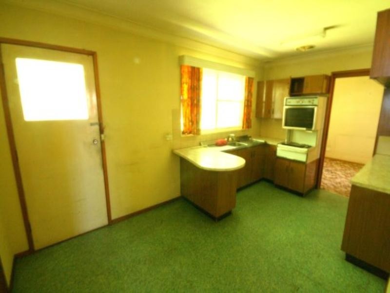 119 Amaroo Avenue, Georges Hall NSW 2198