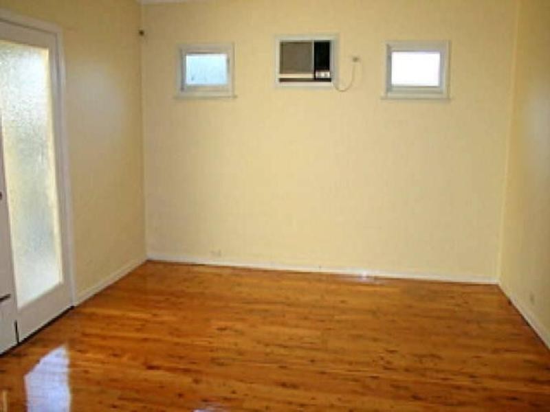 114 Taylor Street, Condell Park NSW 2200