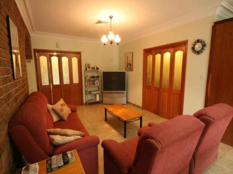 59 Sturt Avenue, Georges Hall NSW 2198