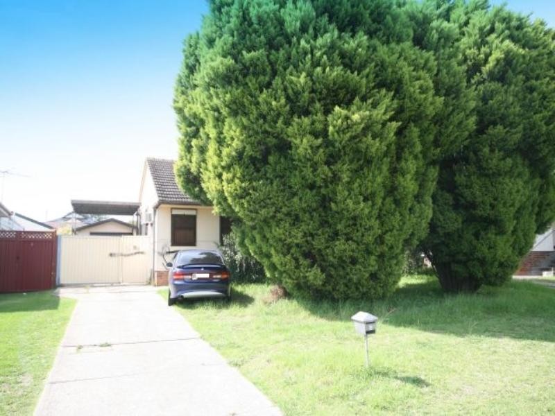 31 Saurine Street, Bankstown NSW 2200