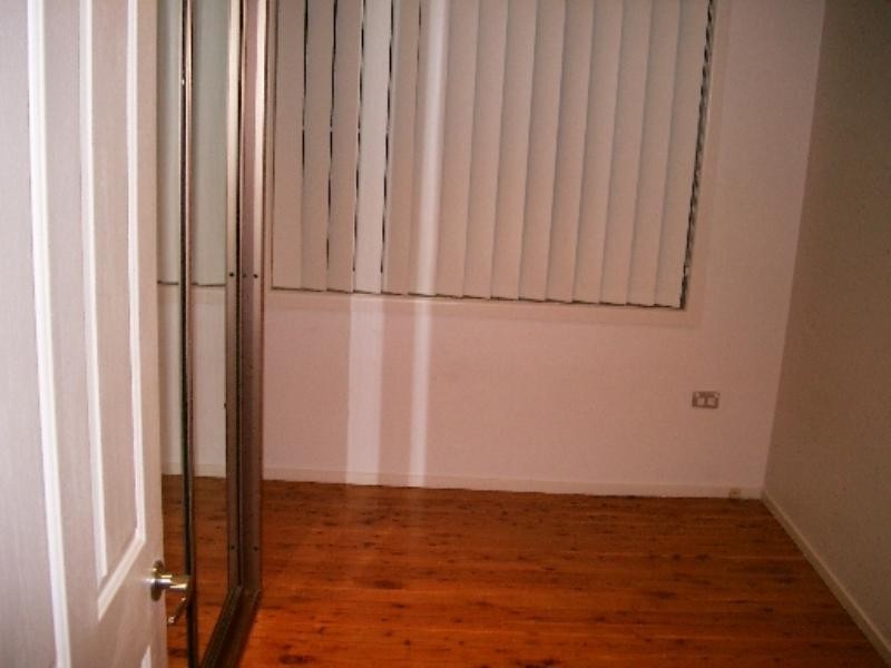 30 Oak Drive, Georges Hall NSW 2198