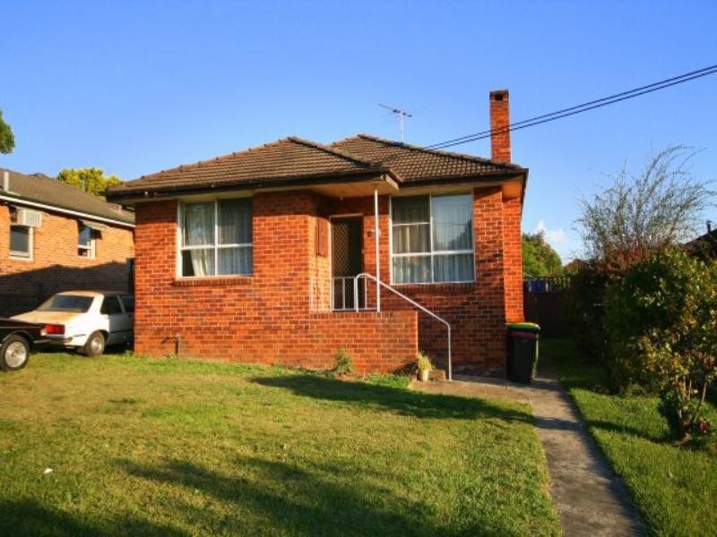 Mount Lewis NSW 2190