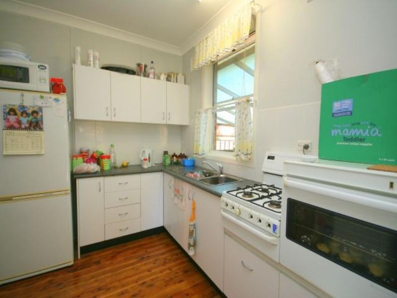 Mount Lewis NSW 2190