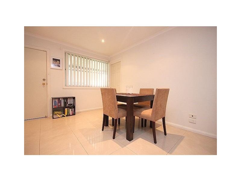 21 Larien Crescent, Birrong NSW 2143