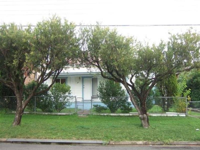 26 Daphne Avenue, Bankstown NSW 2200