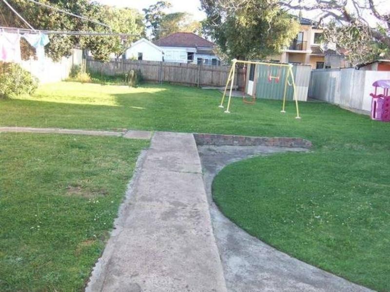 26 Daphne Avenue, Bankstown NSW 2200