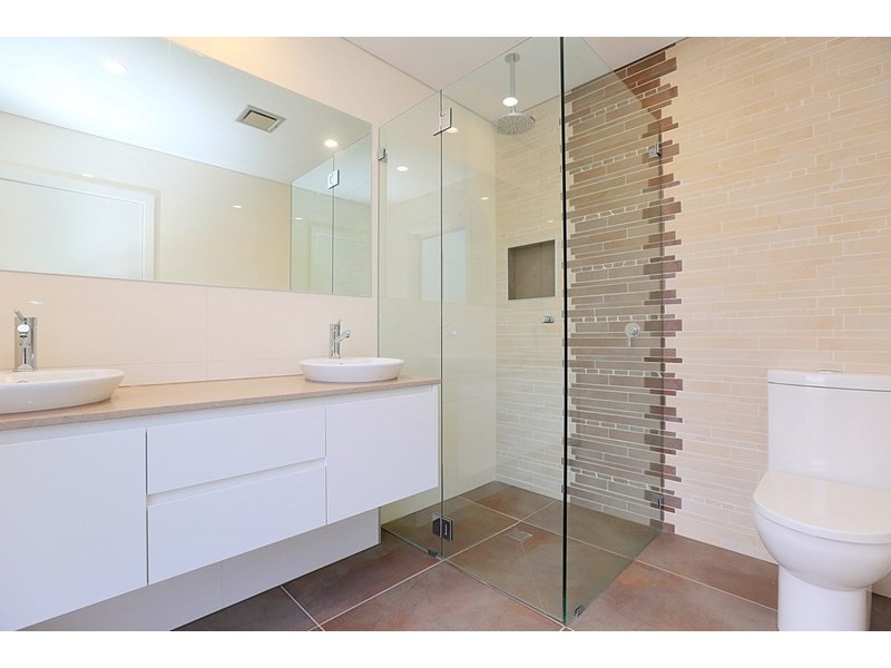 136 Rex Road, Georges Hall NSW 2198