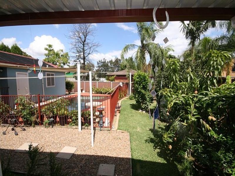 47 Sturt Avenue, Georges Hall NSW 2198