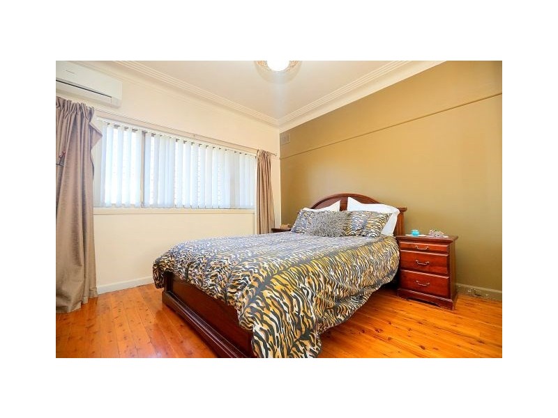 2 Prosper Street, Condell Park NSW 2200