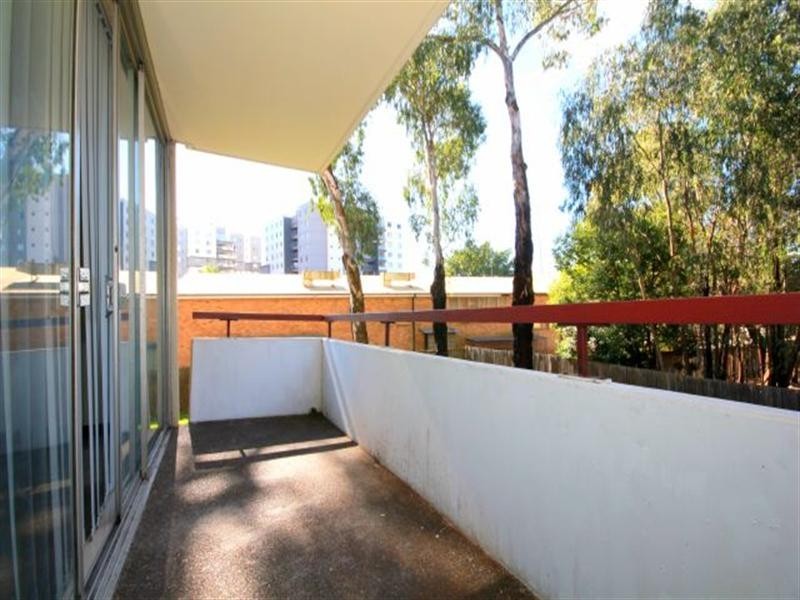 6/27 Raymond Street, Bankstown NSW 2200