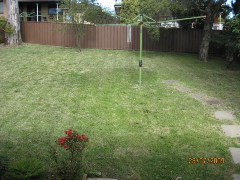 71 Oak Drive, Georges Hall NSW 2198