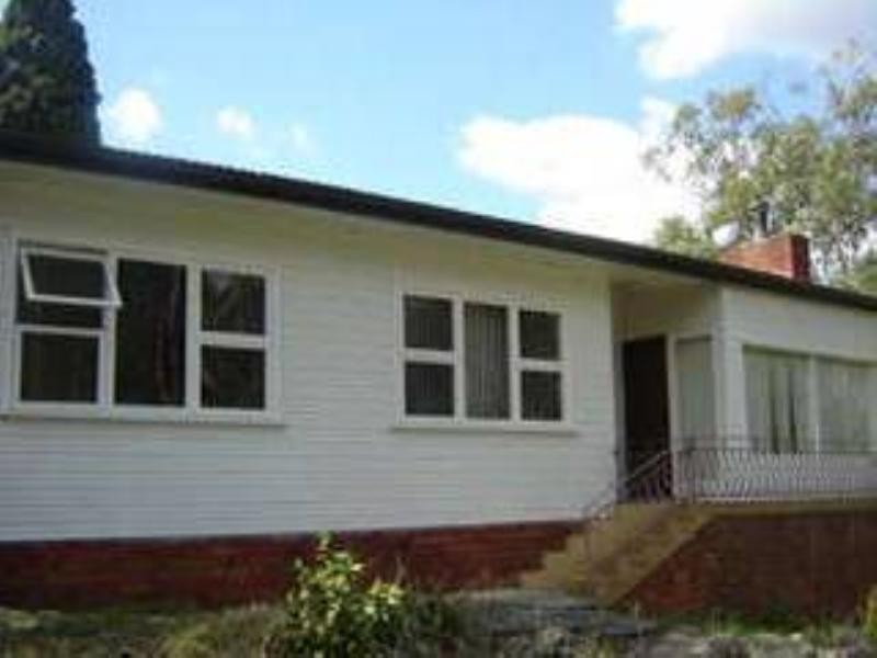 39 Doris Street, Picnic Point NSW 2213