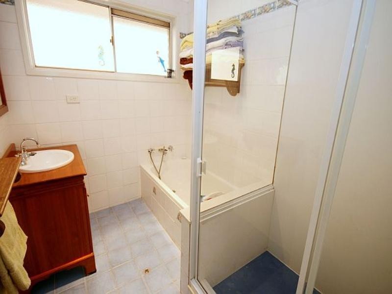 123 Amaroo Avenue, Georges Hall NSW 2198