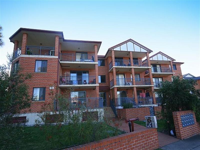 10/174 Chapel Road South, Bankstown NSW 2200